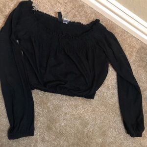 long sleeve crop top